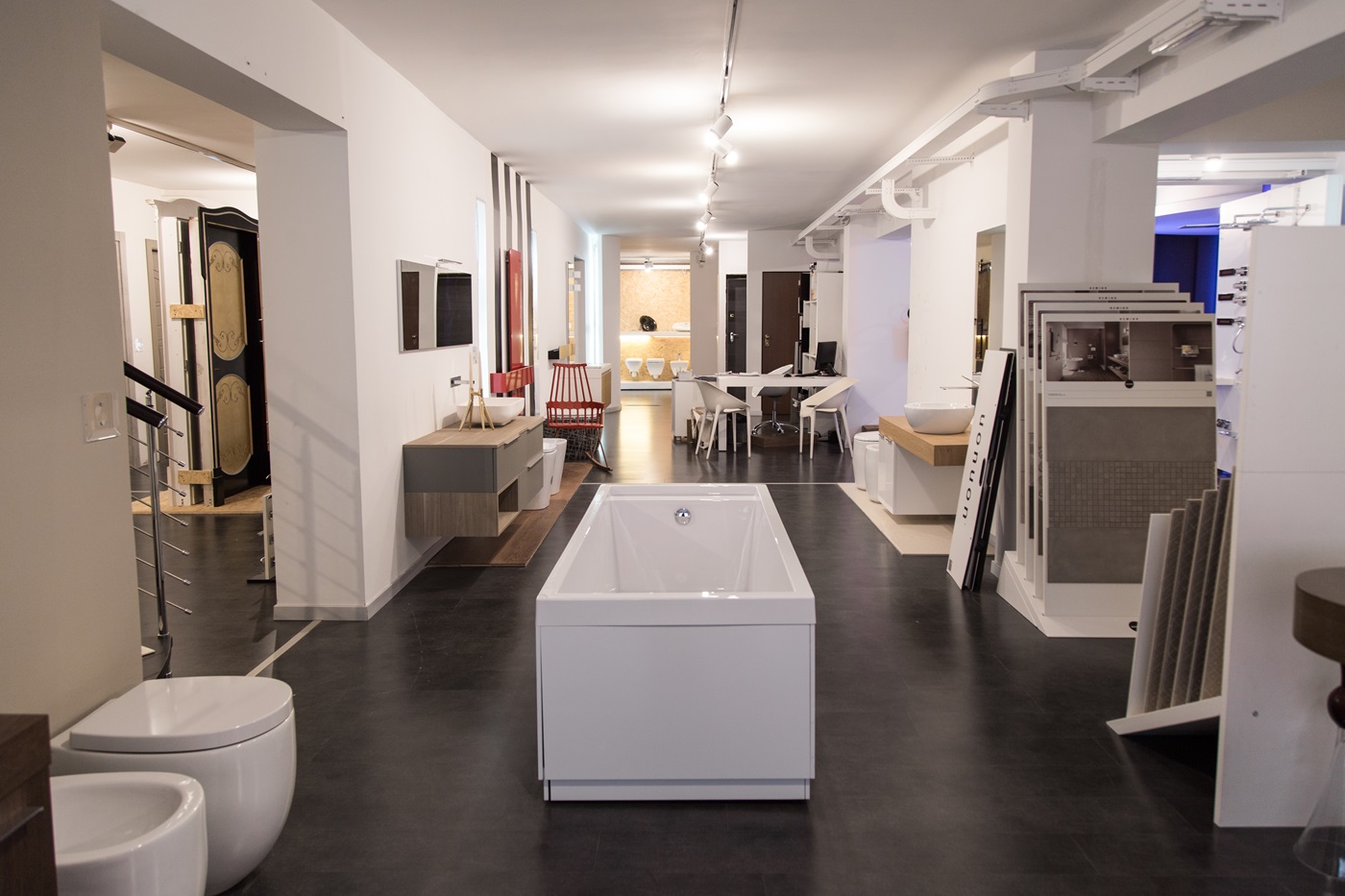 showroom viasolferino cannizzaro ragusa